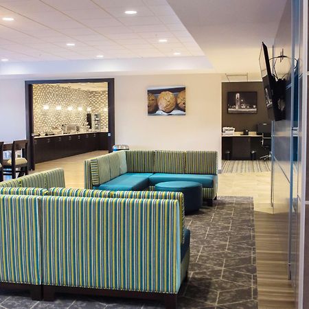 Best Western Plus Centralia Hotel & Suites Екстериор снимка