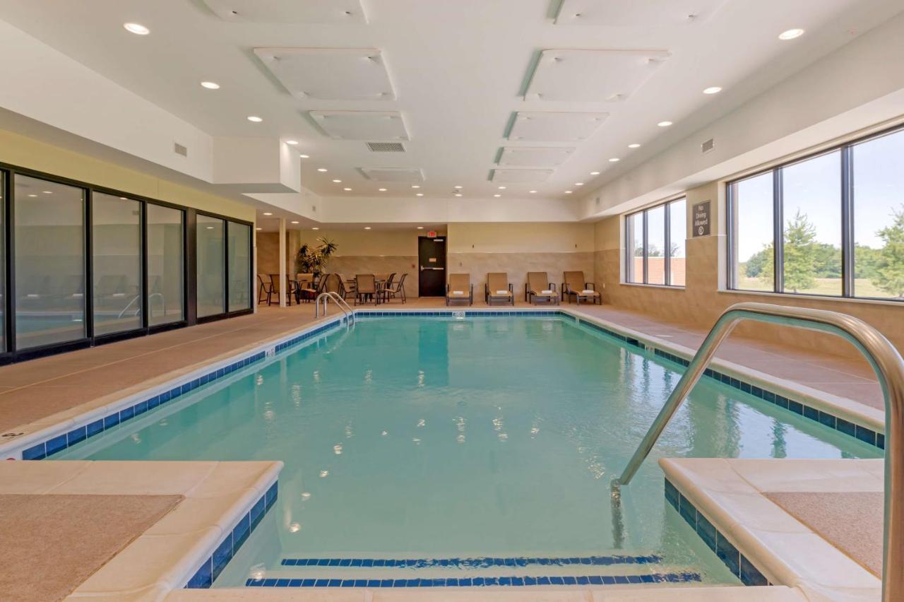 Best Western Plus Centralia Hotel & Suites Екстериор снимка