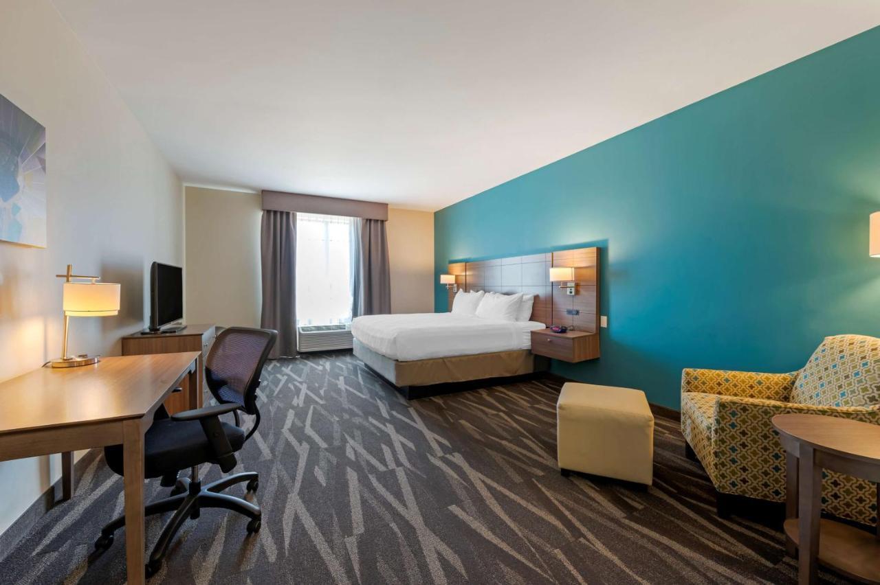Best Western Plus Centralia Hotel & Suites Екстериор снимка