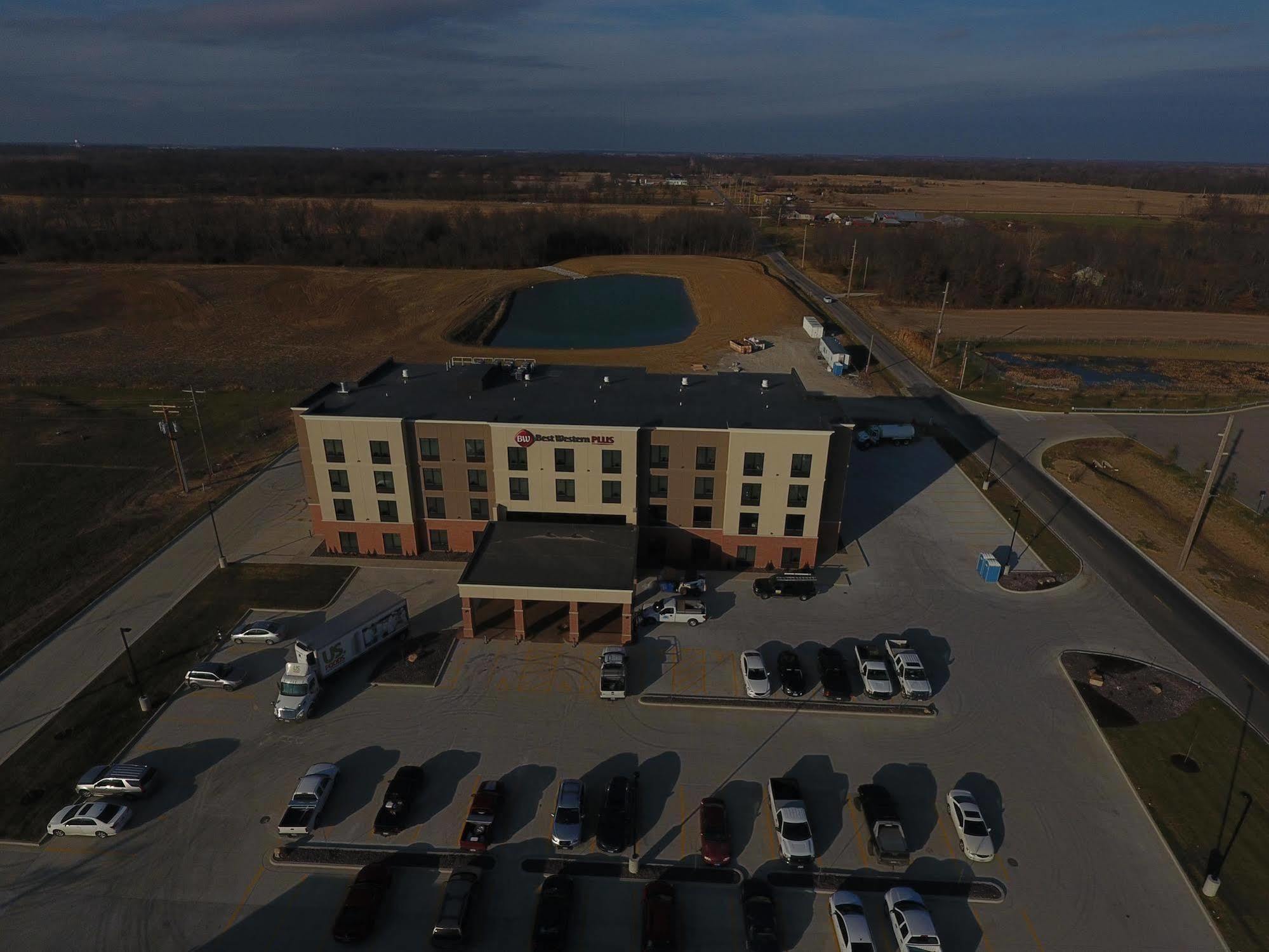 Best Western Plus Centralia Hotel & Suites Екстериор снимка