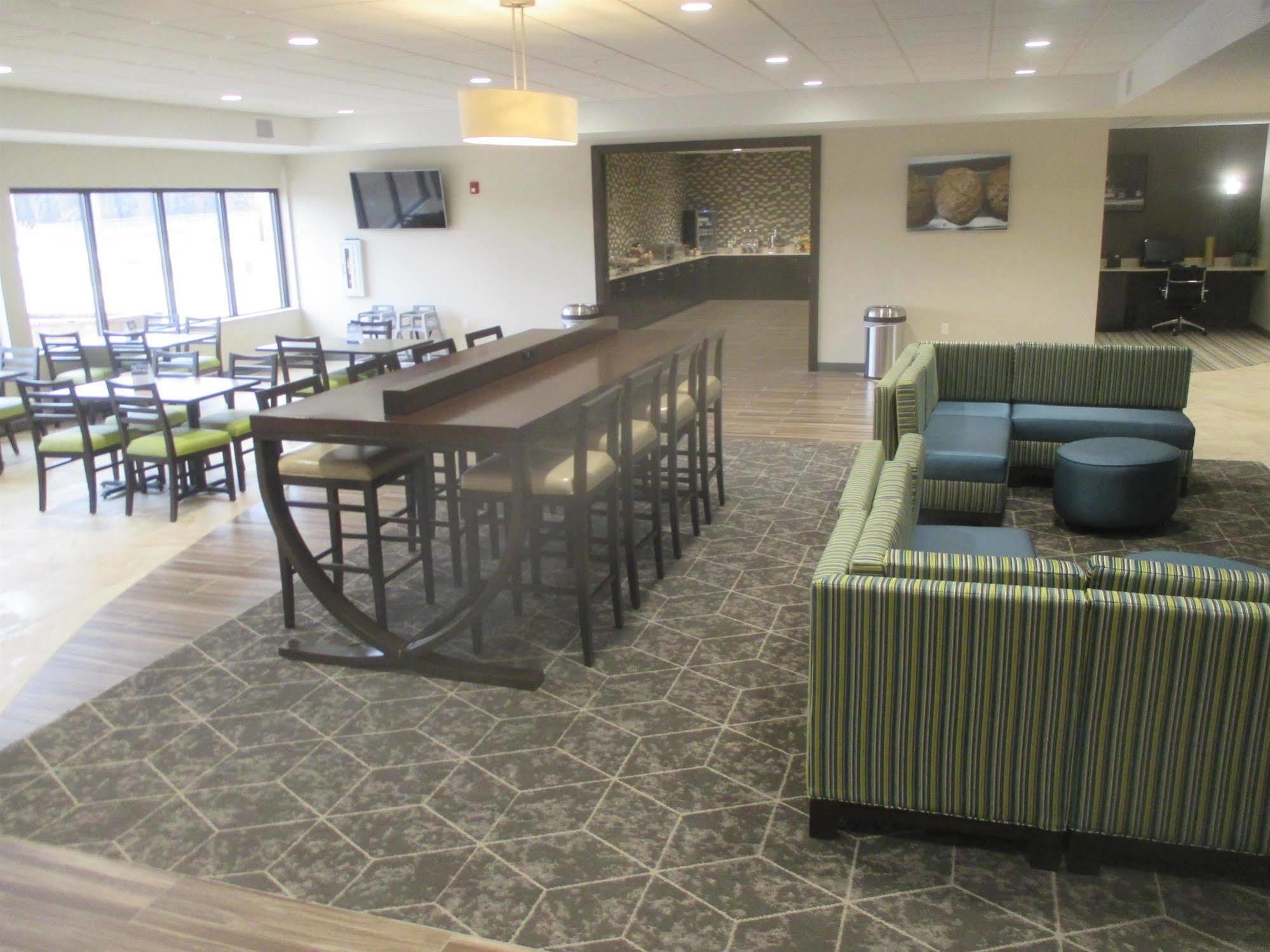 Best Western Plus Centralia Hotel & Suites Екстериор снимка